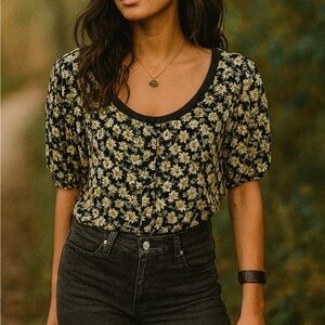 Motel Black Dark Black Floral Button Down Crop Top  Blouse Size Medium